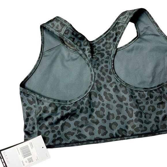 Nike Dri Fit Women’s Swoosh Bra Animal Print - Picture 6 of 7